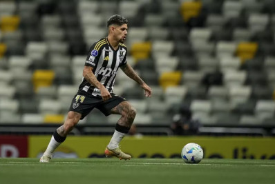 Botafogo avalia contratação de lateral ex-Atlético-MG