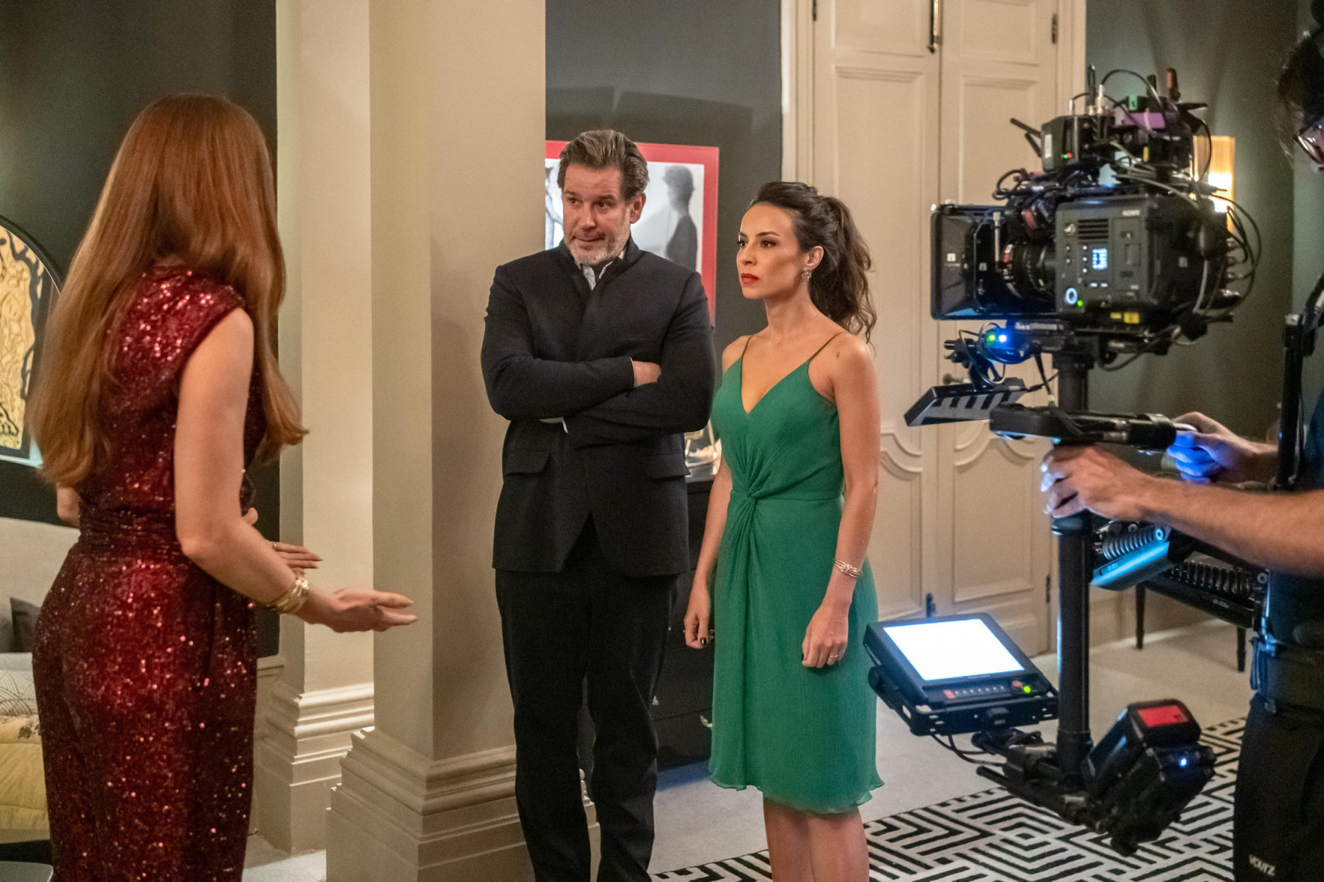  Zenilda (Andréia Horta) confronta a intimidade de Ferette (Murilo Benício) e Arminda (Grazi Massafera)  - Estevam Avellar / TV Globo