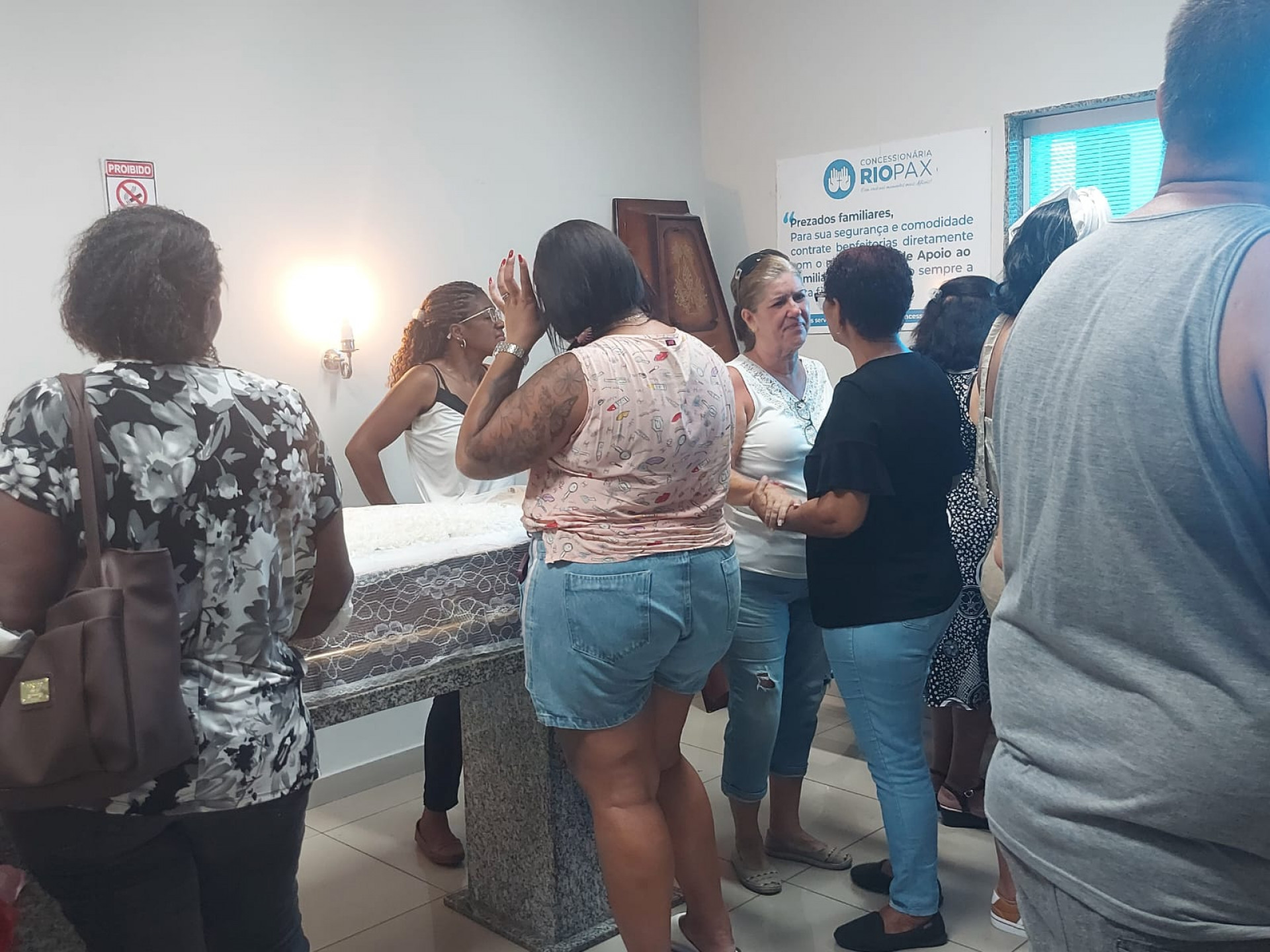 Parentes e amigos prestaram últimas homenagens a Zé da Velha - Rachel Siston/Agência O Dia