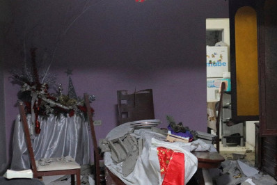 Vídeos: terremoto deixa ao menos 25 feridos e causa danos materiais