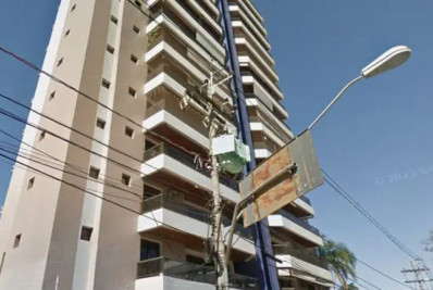 Criança de 4 anos cai de 10º andar de prédio e sobrevive