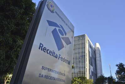Receita nega taxação de transações financeiras a partir de R$ 5 mil