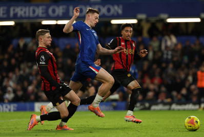 Estêvão sofre pênalti, mas Chelsea fica no empate com o Bournemouth