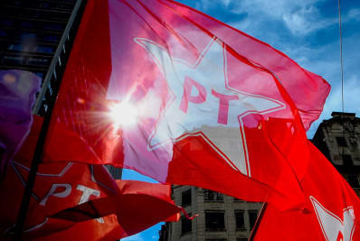 PT lança cartilha com orientações jurídicas para influenciadores e militância digital pró-Lula