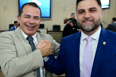 Governo de Campos paga servidores sem necessidade de usar os royalties