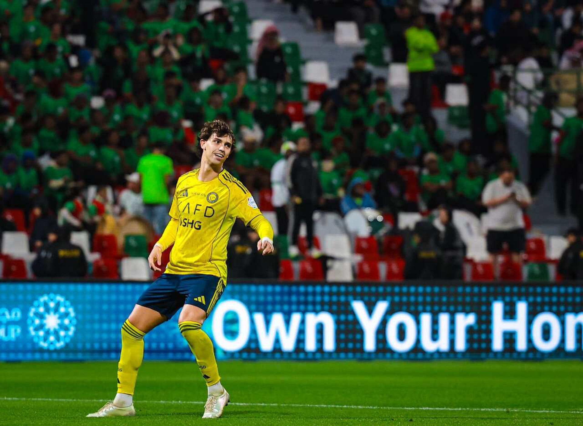 Cristiano Ronaldo faz gol bizarro, mas Al Nassr perde 100% no Saudita