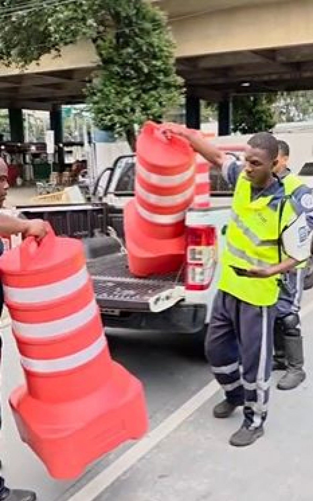 Cones foram encontrados na casa do suspeito - Reprodução