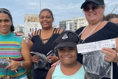 Abafadores de ruído são disponibilizados para pessoas com autismo no Réveillon de Cabo Frio