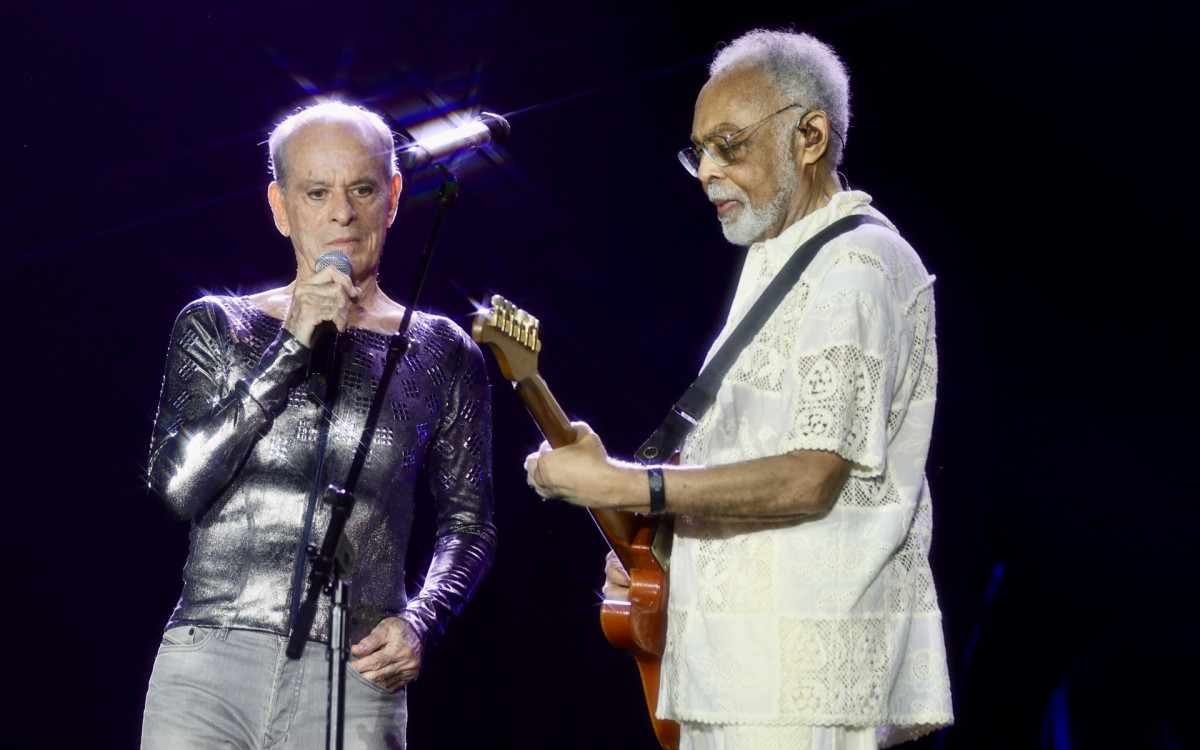 Gilberto Gil convida Ney Matogrosso para show em Copacabana