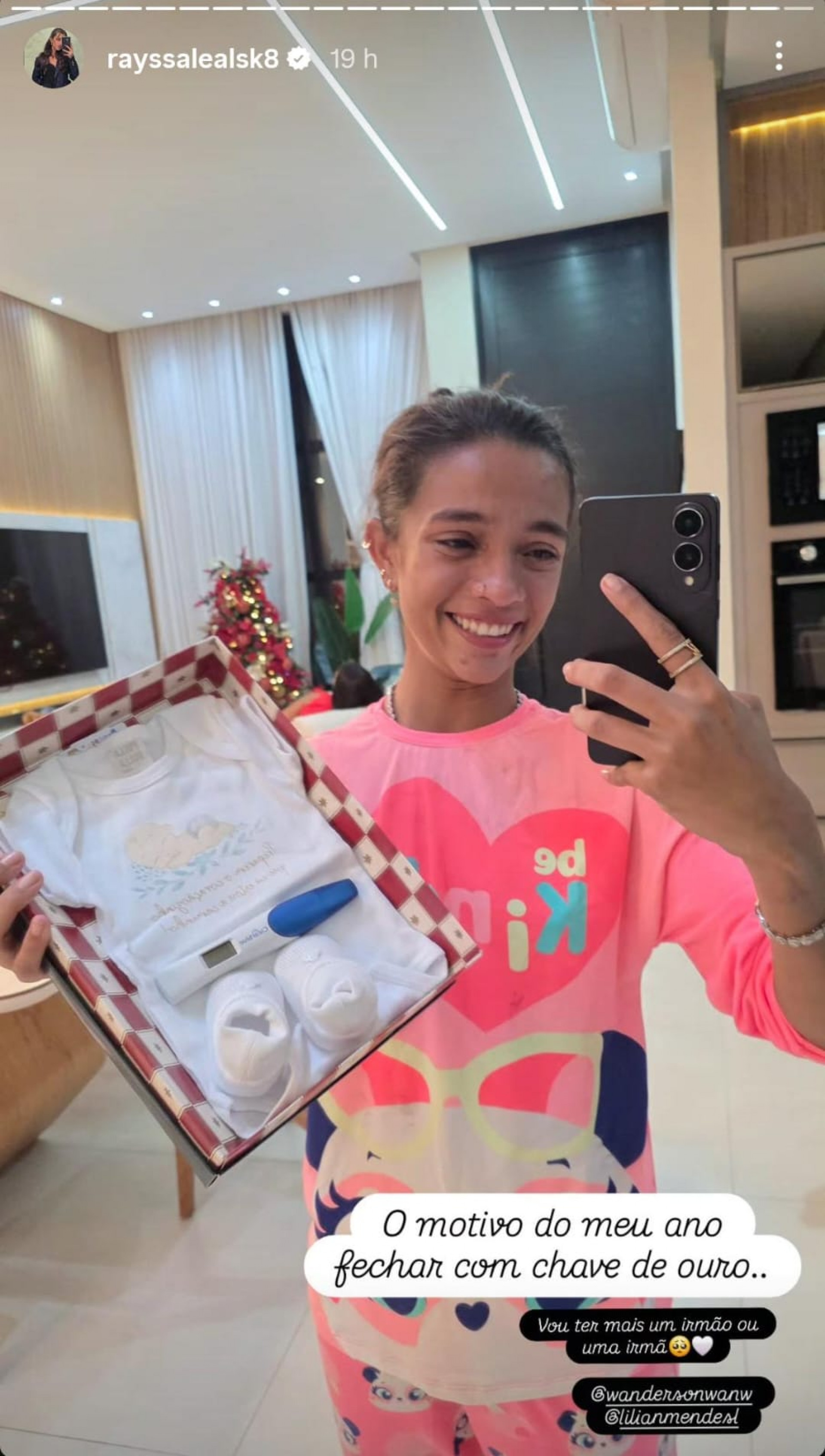 Mãe de Rayssa Leal, Lilian Mendes anuncia gravidez - Reprodução de vídeo / Instagram