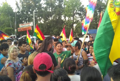 Protestos desafiam governo da Bolívia após aumento de combustíveis