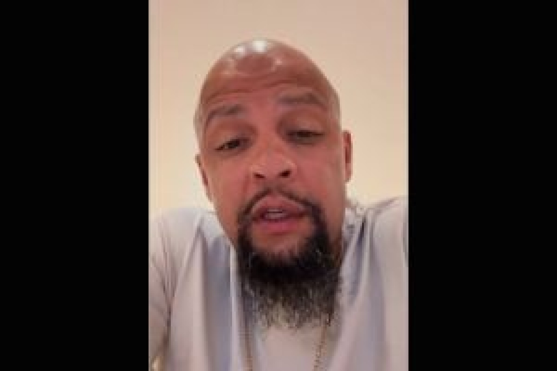 Felipe Melo critica aus&ecirc;ncia de Abel no in&iacute;cio da pr&eacute;-temporada do Palmeiras