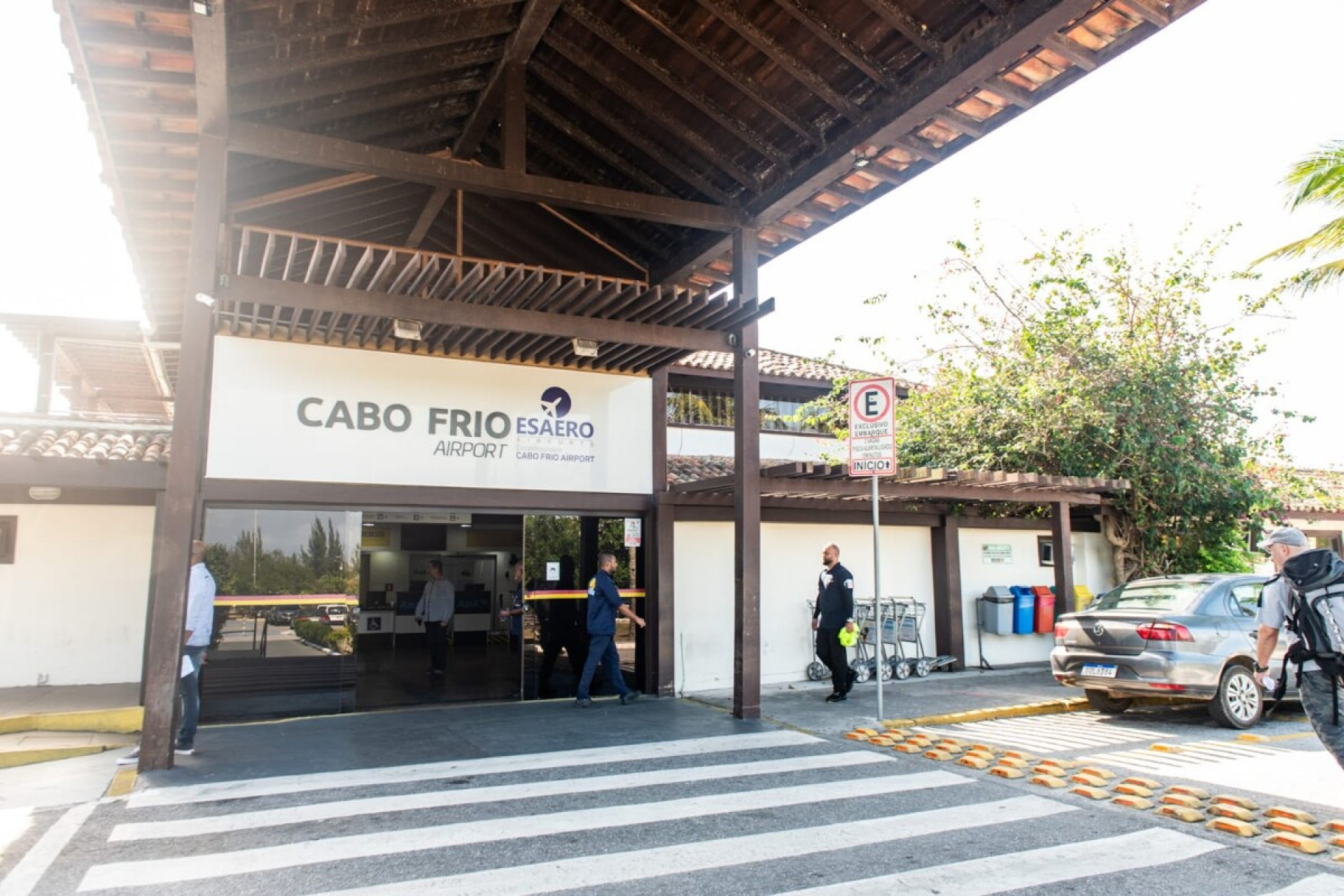 Primeiros voos internacionais - Ascom