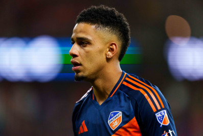 Vasco negocia contratação de Brenner, mas esbarra em pedida de clube italiano