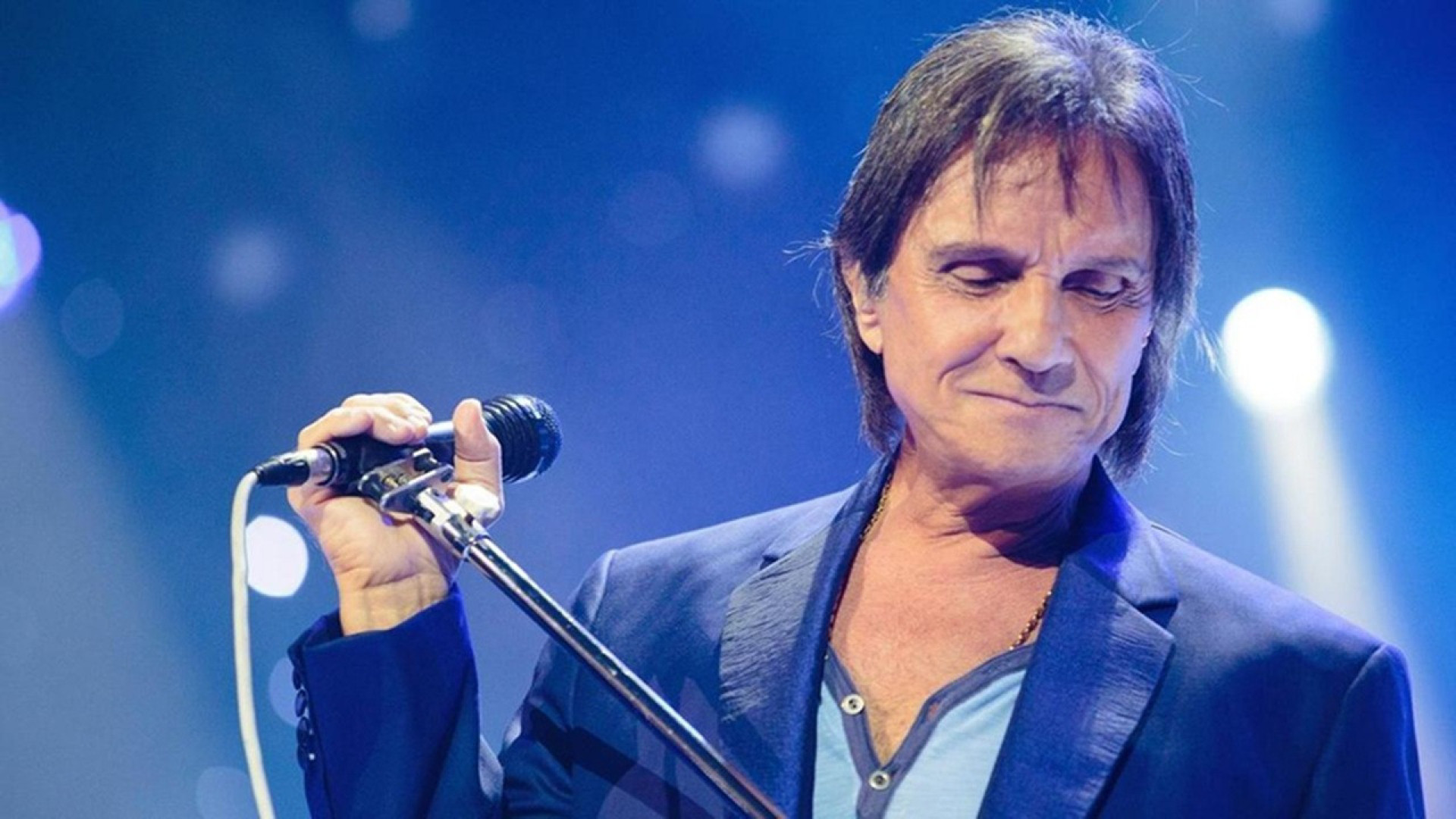 Roberto Carlos recebeu diagn&oacute;stico de Covid-19