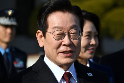 Presidente sul-coreano visita China para tentar contornar tensões com Taiwan