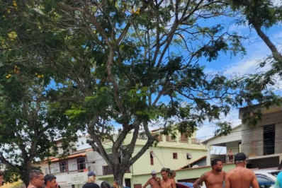 Idosa é atropelada por moto sem placa no bairro Guarani, em Cabo Frio