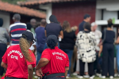 Família e amigos se despedem de supervisor de brigada morto em incêndio no Shopping Tijuca