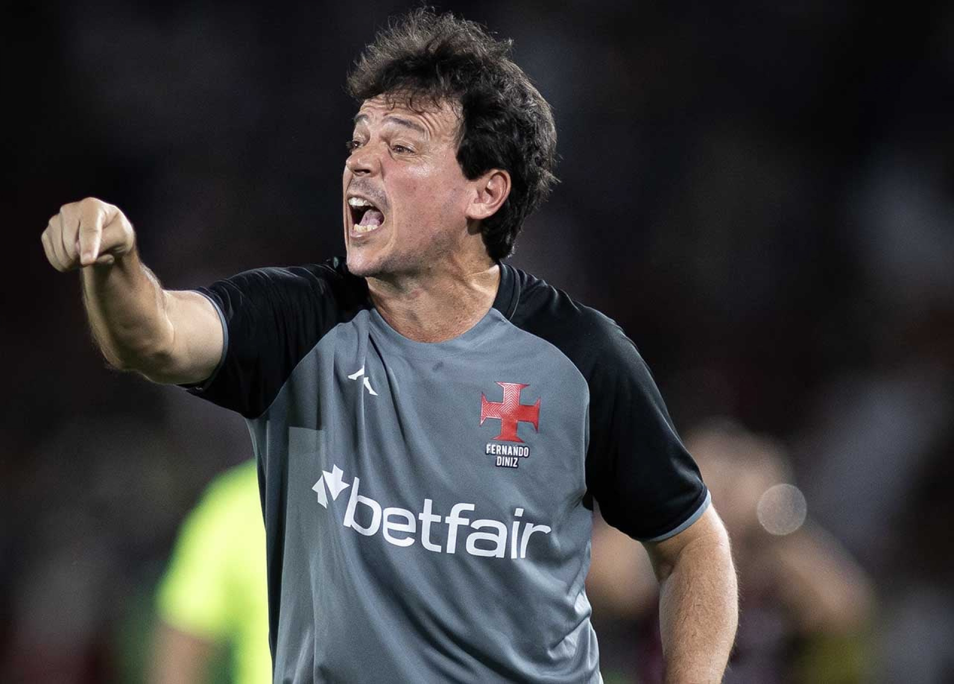 Colo-Colo recusa oferta do Vasco por Alan Saldivia