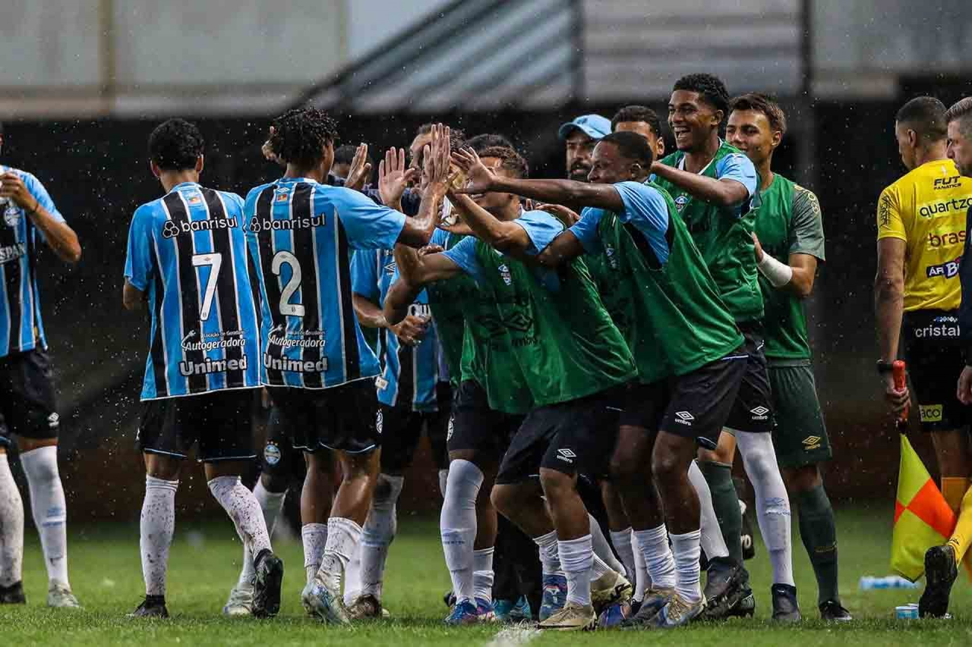 Galvez x Gr&ecirc;mio (Copinha): onde assistir, escala&ccedil;&otilde;es e arbitragem