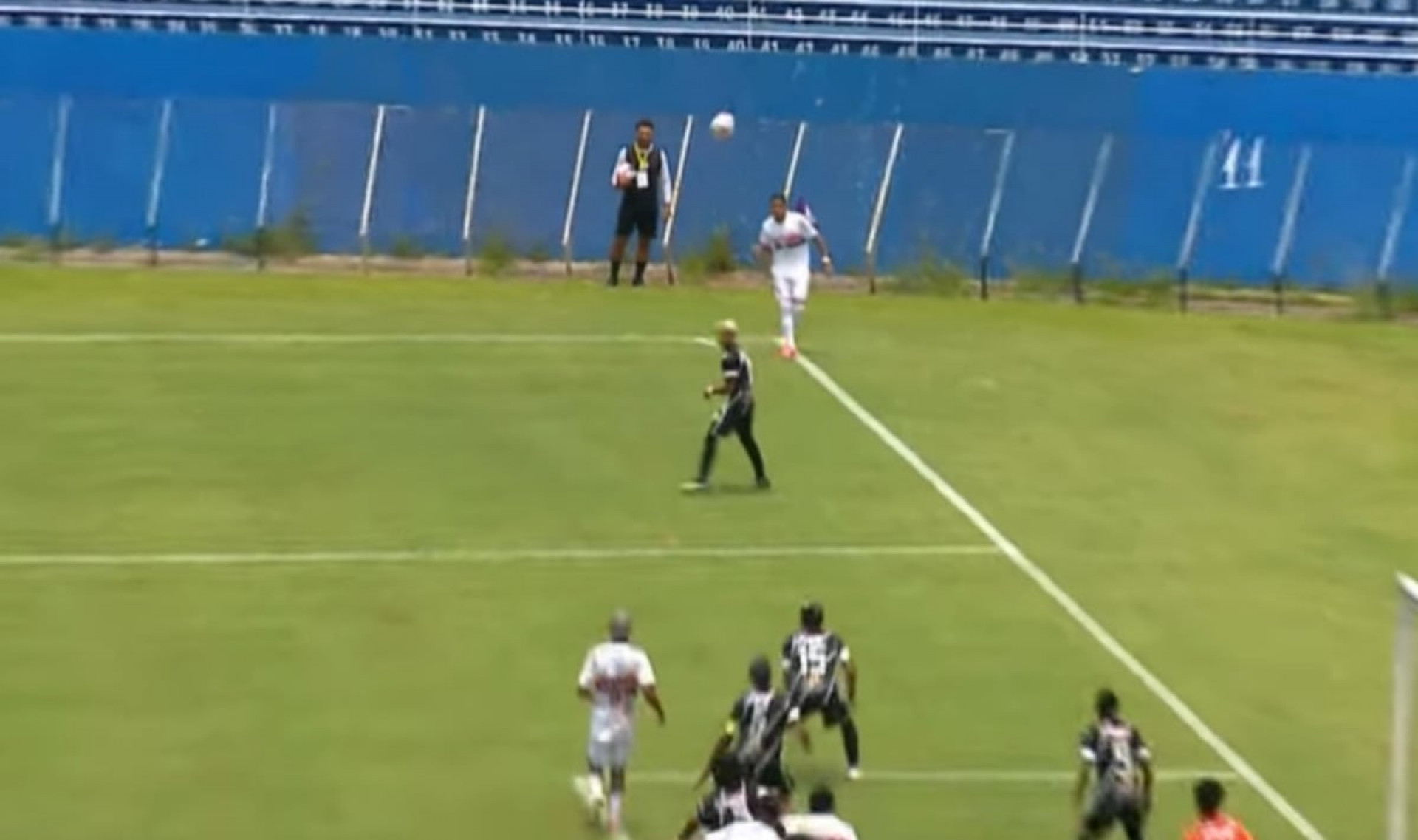 S&atilde;o Paulo estreia com vit&oacute;ria e gola&ccedil;o ol&iacute;mpico na Copinha