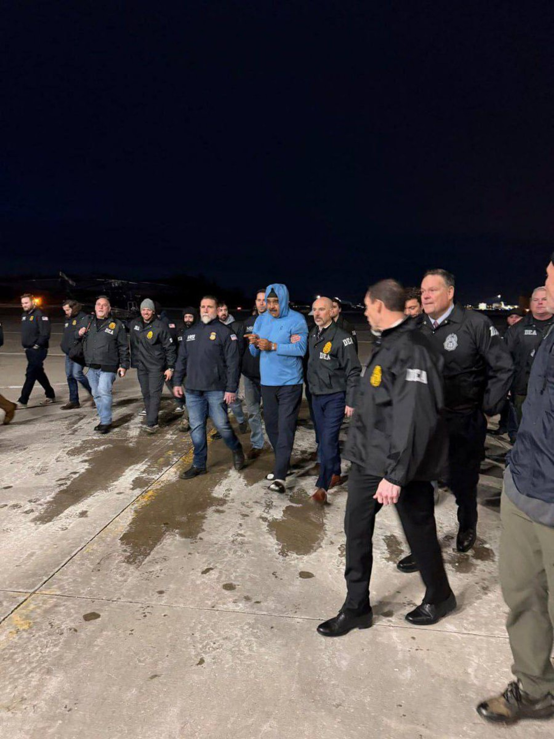 Presidente venezuelano foi escoltado por agentes federais - Reprodução / Redes Sociais