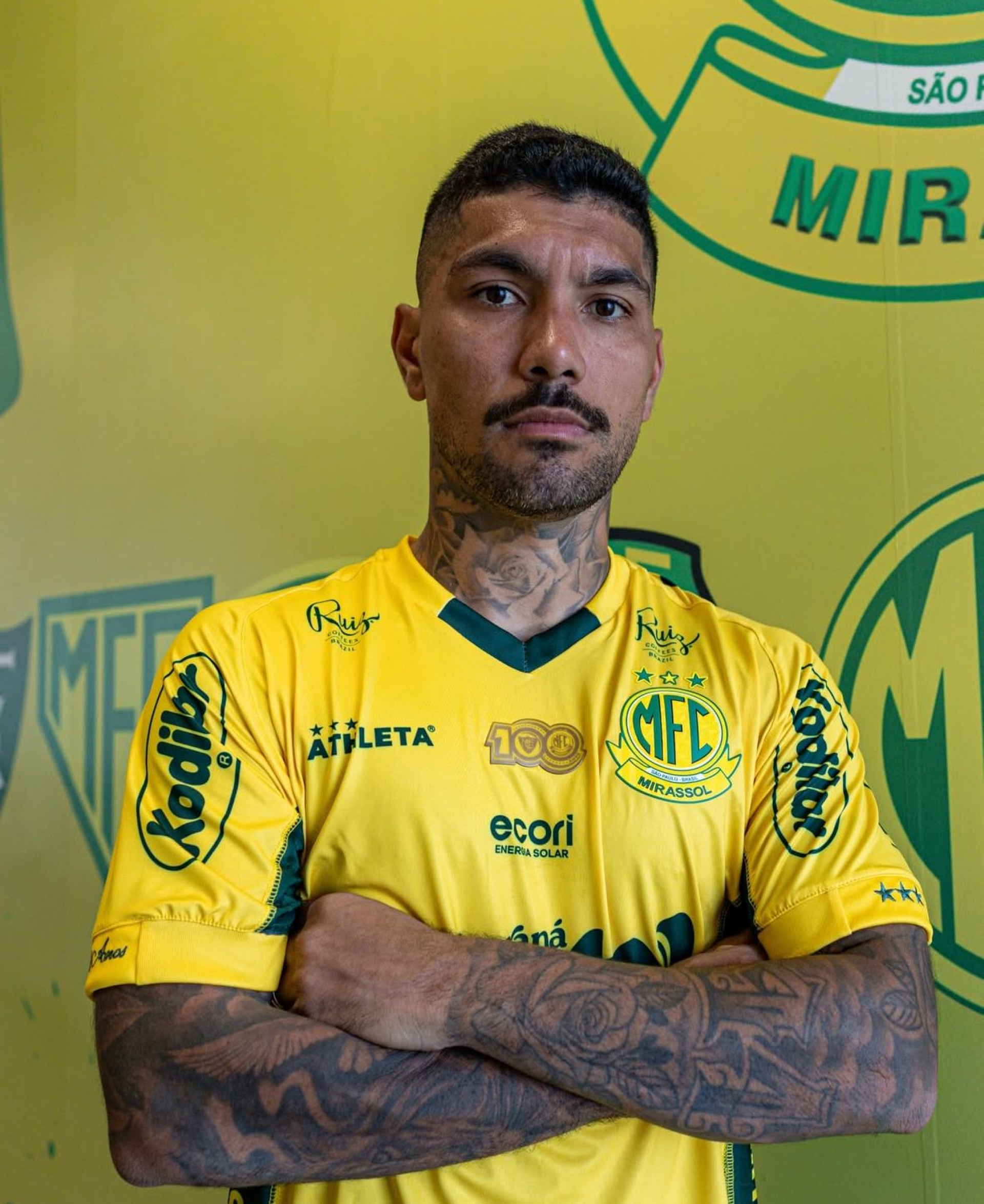 Yuri Lara com a camisa do Mirassol - JP Pinheiro/Ag&ecirc;ncia Mirassol
