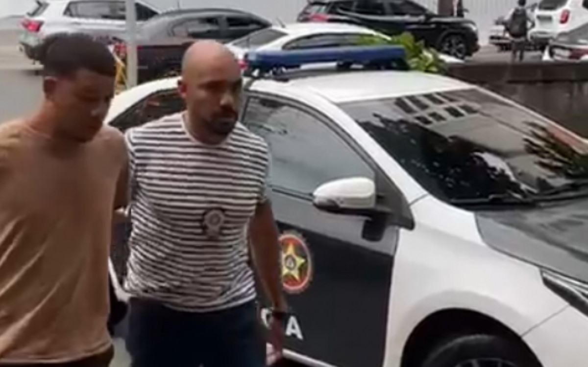 Cláudio foi preso pela Delegacia Especial de Apoio ao Turismo