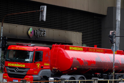 Bombeiros liberam reabertura parcial do Shopping Tijuca