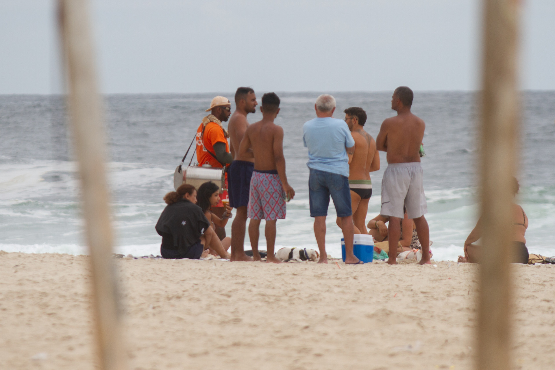 Movimenta&ccedil;&atilde;o na praia do Leme, Zona Sul do Rio de janeiro, na tarde desta segunda-feira (5) - &Eacute;rica Martin/Ag&ecirc;ncia O Dia
