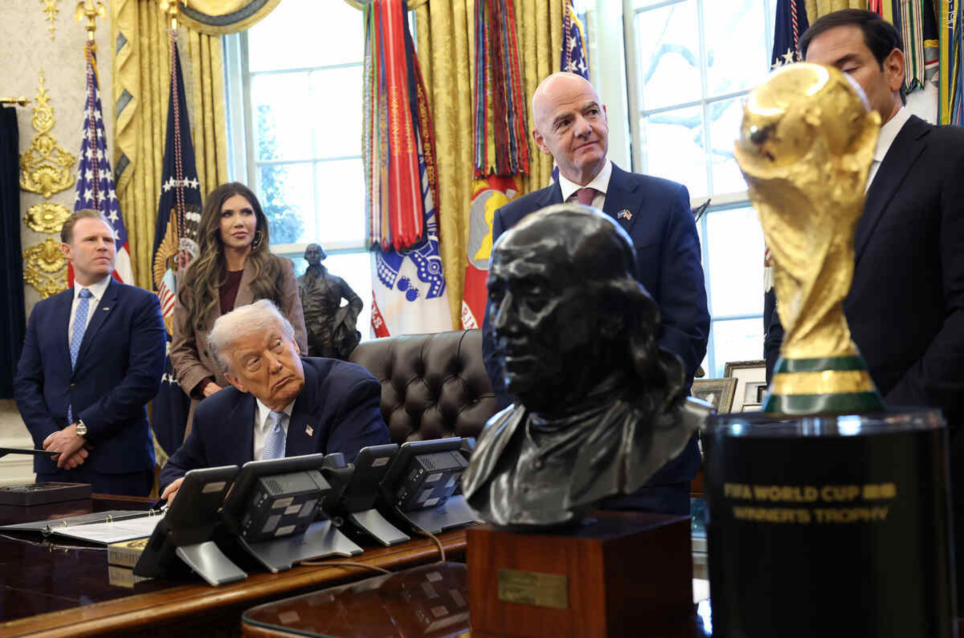 Fifa e COI podem punir Estados Unidos por ataque &agrave; Venezuela? Entenda