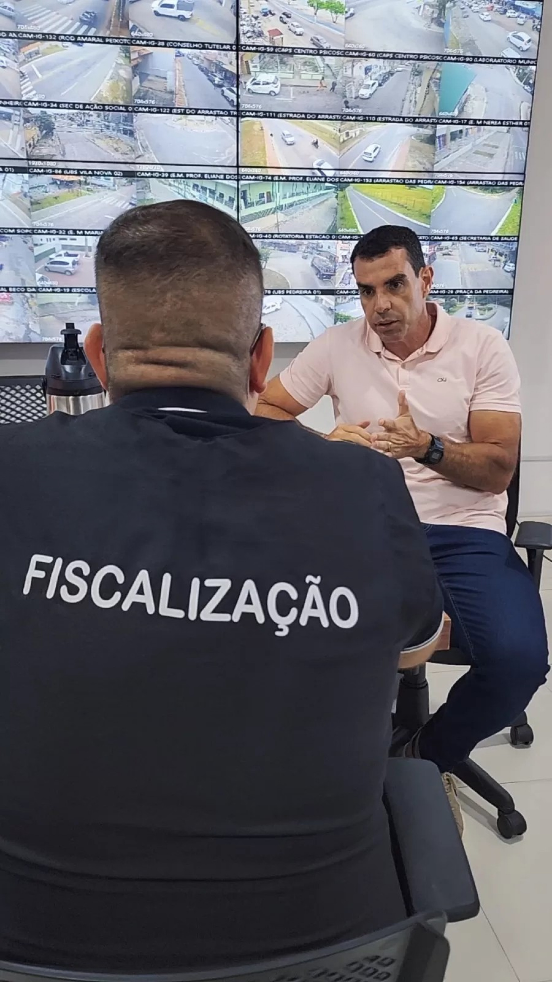 Prefeito Fabinho e agente do Procon