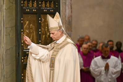 Papa avalia visitar França 'no fim de setembro', dizem bispos