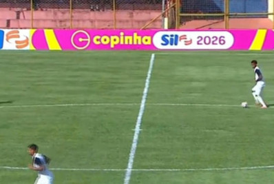 Com um a mais, Vasco leva gols no fim e perde para o Guanabara City pela Copinha