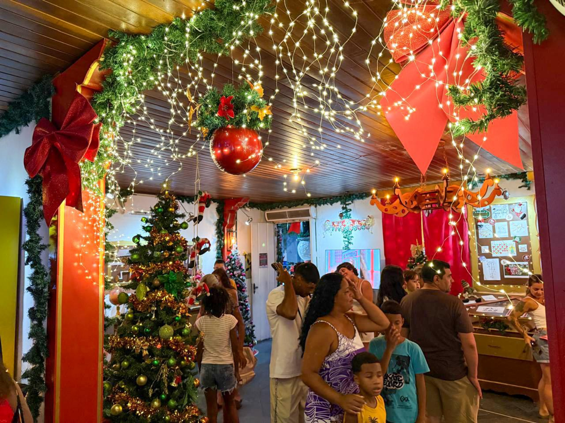 Casa do Papai Noel - Ascom