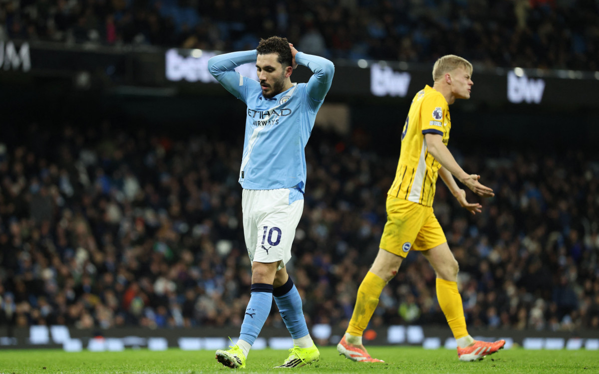 Manchester City empatou com o Brighton