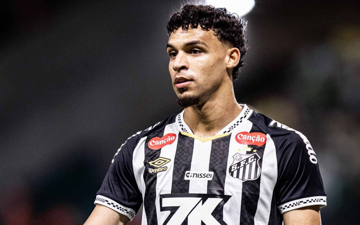 Flamengo pode negociar Victor Hugo com o Atl&eacute;tico-MG