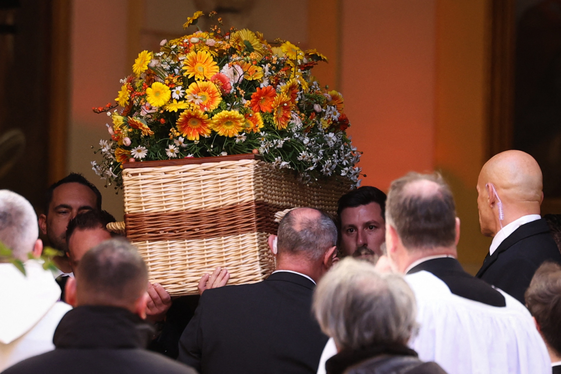 Bardot foi sepultada na manhã desta quarta-feira (7) - Valery Hache / AFP
