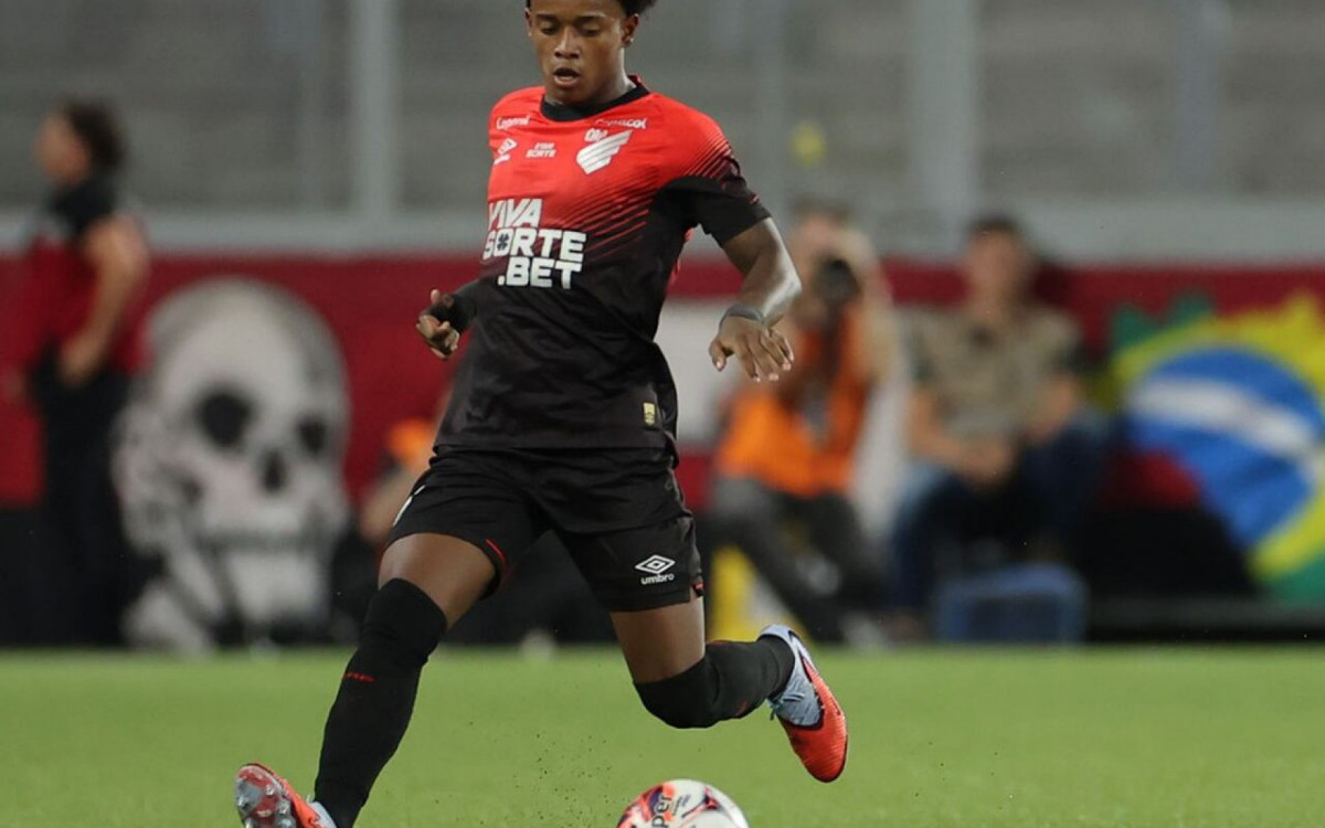 Athletico leva susto no fim, mas estreia com vit&oacute;ria sobre o Andraus no Paranaense