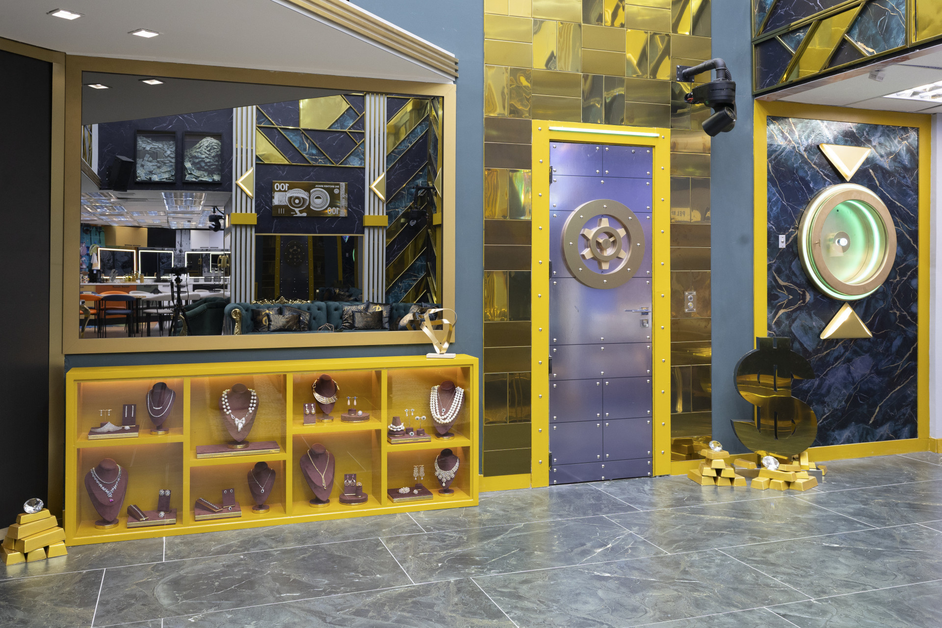 Porta do confessionário e botão de desistência do 'BBB 26' - Globo / Beatriz Damy