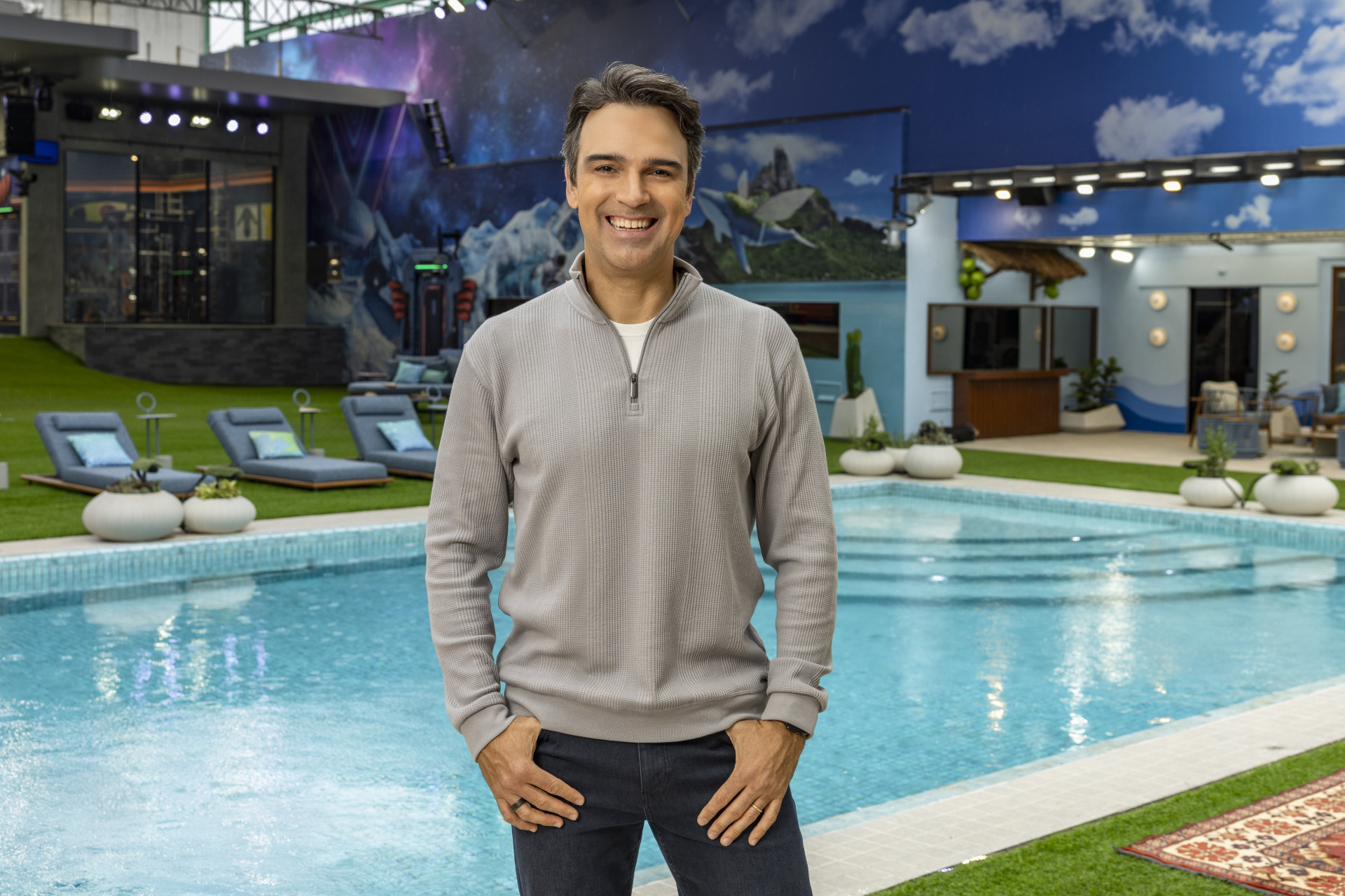 Tadeu Schmidt &eacute; o apresentador do 'BBB 26'