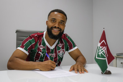 Fluminense oficializa renovação de contrato de Samuel Xavier