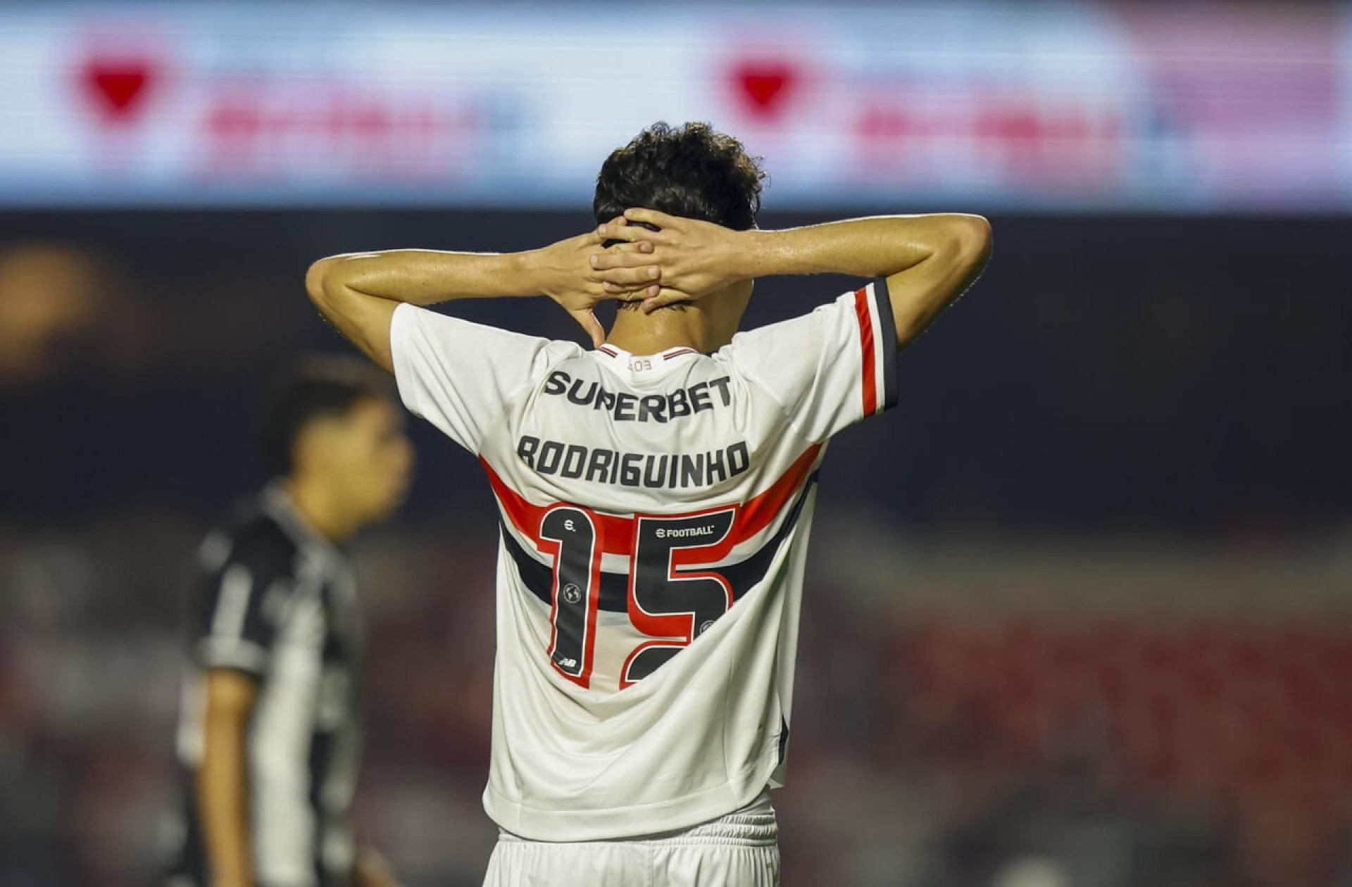 S&atilde;o Paulo acerta venda de Rodriguinho ao Red Bull Bragantino