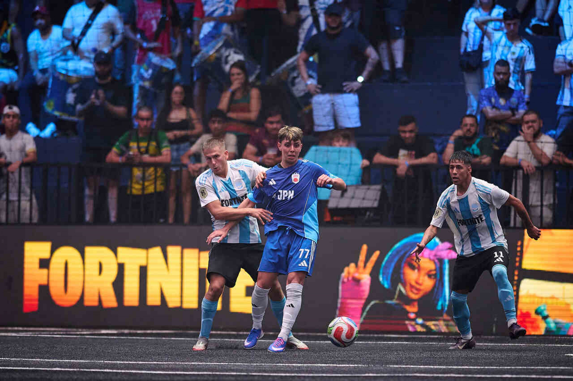 Brasileiro naturalizado japon&ecirc;s lamenta campanha ruim na Kings League Nations