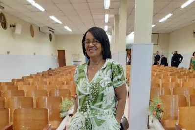 Mulher é assassinada a facadas em Santíssimo