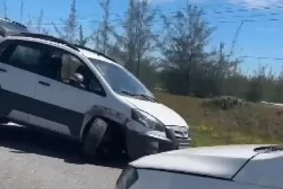 Acidentes são registrados na manhã desta sexta-feira (9) em Arraial do Cabo