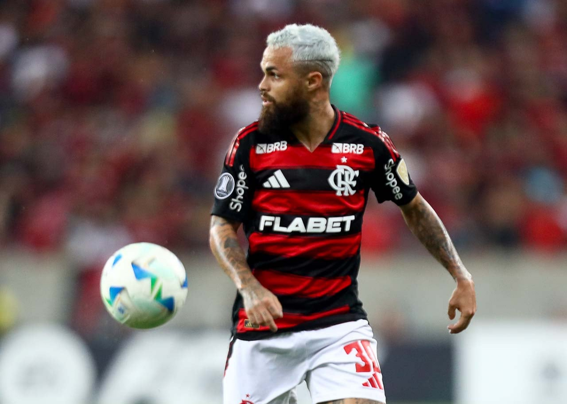 Santos negocia a contrata&ccedil;&atilde;o de Michael, do Flamengo