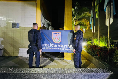 Polícia Militar apreende drogas na Vila Isabel