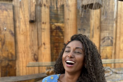 Caê Beach Club inaugura em Piratininga e promete ser o novo point à beira-mar