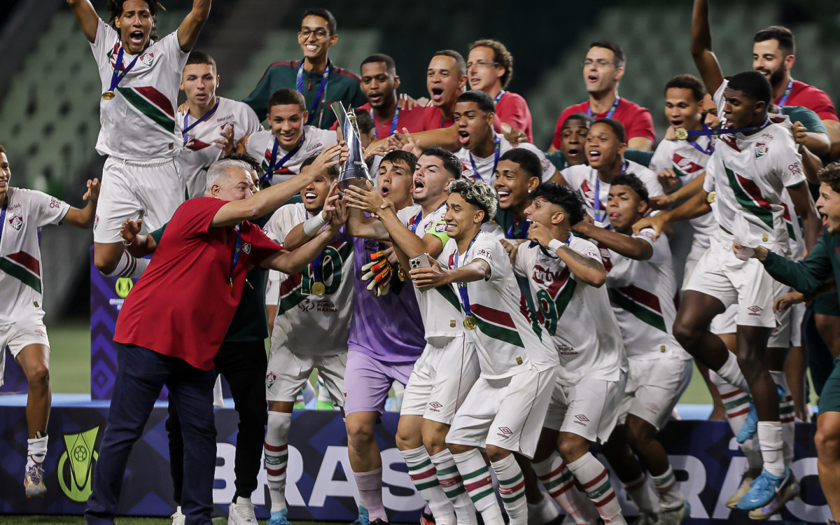 A Esquadrilha 07 do Fluminense conquistou o Brasileirão Sub-17 em 2024